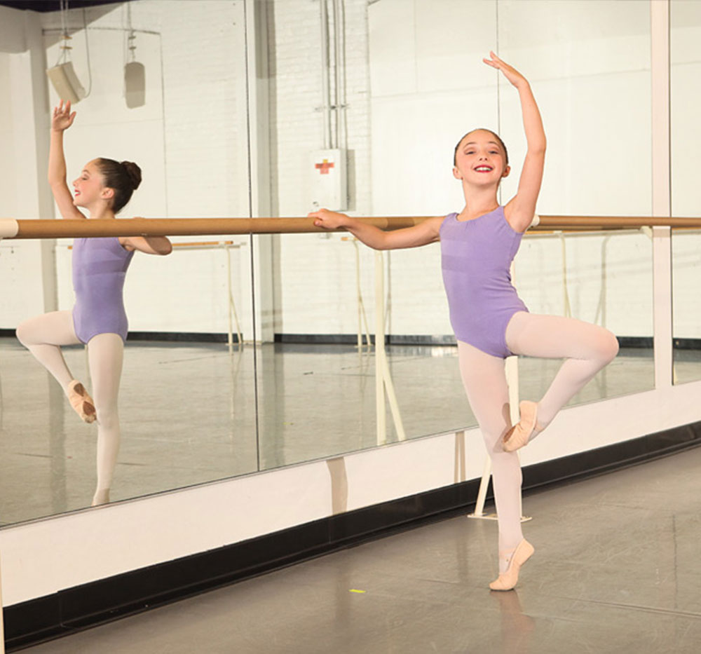 Ballet and dance classes student division - Ballet School, Monroe County, Rochester NY
